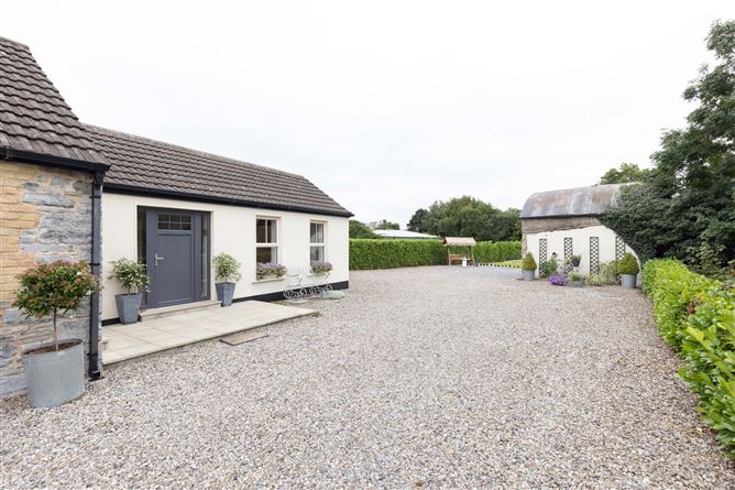 Strawberry Cottage, Curtistown, Kilmessan, Co. Meath