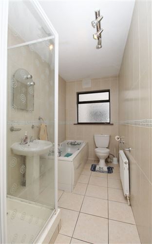 10 Castleknock Drive, Laurel Lodge, Castleknock, Dublin 15