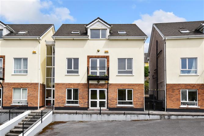 Main image for 22 Pembroke Court, Bishop O'Donnell Road, Rahoon, Galway