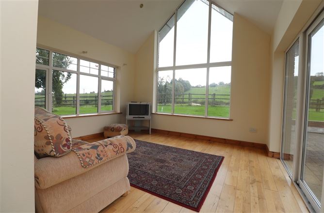 Murmod, Virginia, Cavan