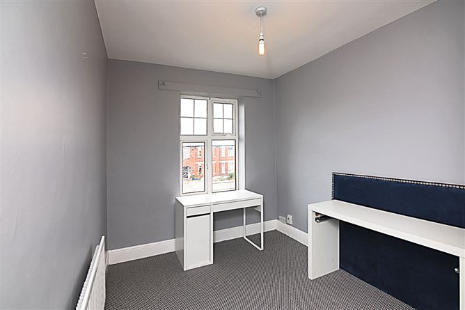 33 Seafield Avenue, Clontarf,   Dublin 3