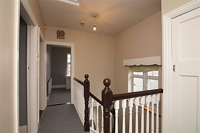 33 Seafield Avenue, Clontarf,   Dublin 3