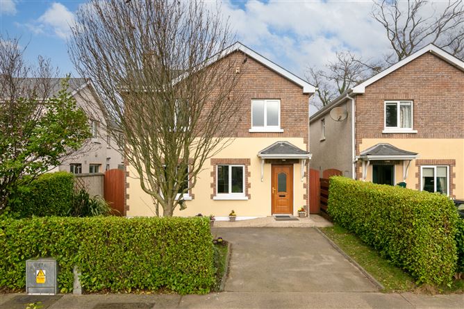 2 Oakwood, Gorey, Co. Wexford
