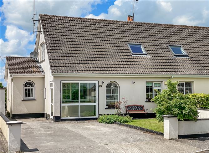 11 Ard Aoibhinn, Monivea, Co. Galway