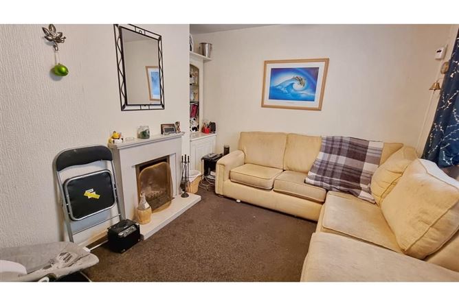 84 Rory O'Connor Park, Dun Laoghaire, Co. Dublin