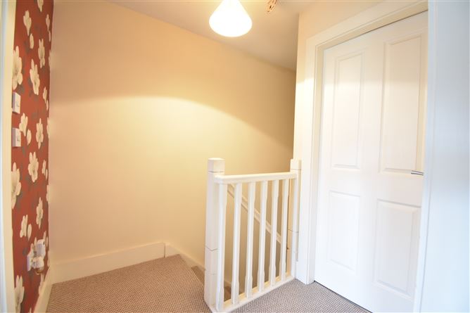 3 Meadowfields Close, Enniscorthy, Wexford