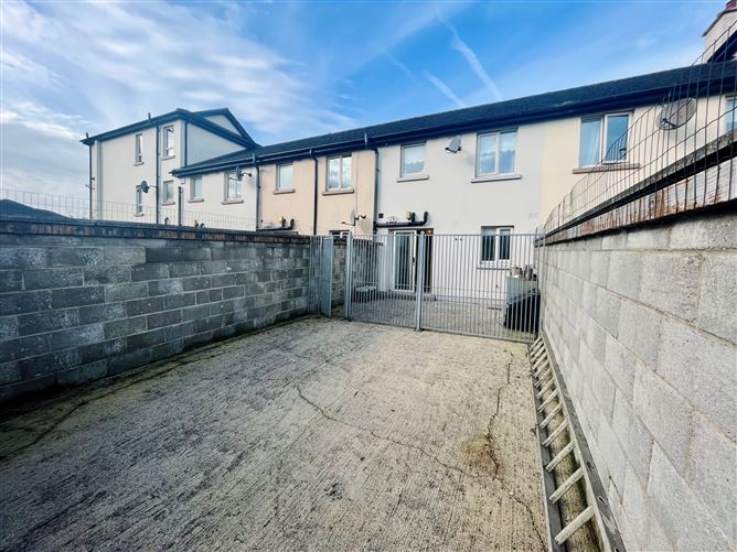 3 Meadowfields Close, Enniscorthy, Wexford