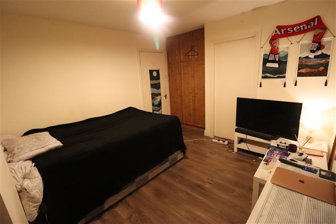 41 Crosby Place, Little Barrack Street, Carlow Town, Carlow