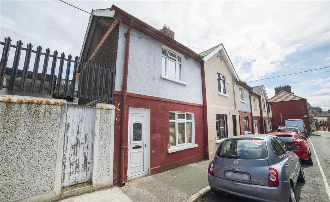 1 Hanover Street West, The Coombe, Dublin