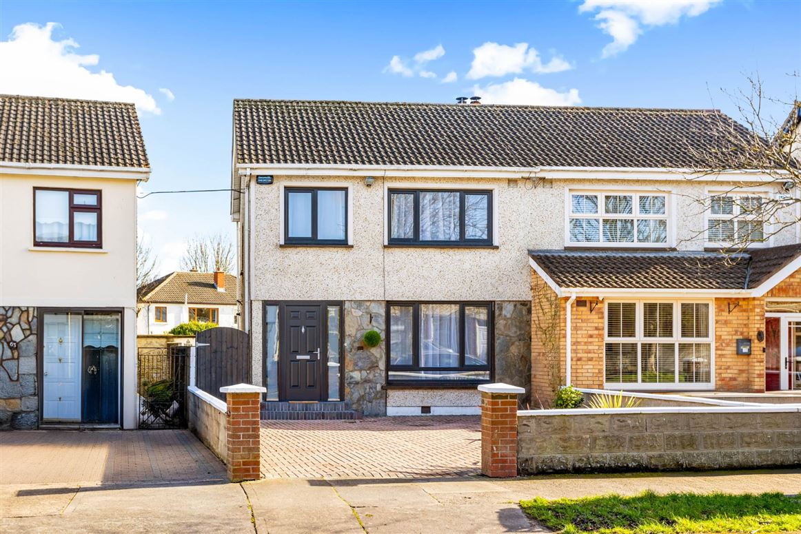 65 Hillcrest Walk, Lucan, County Dublin