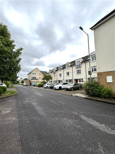 Delhurst Avenue, Ongar, Dublin 15