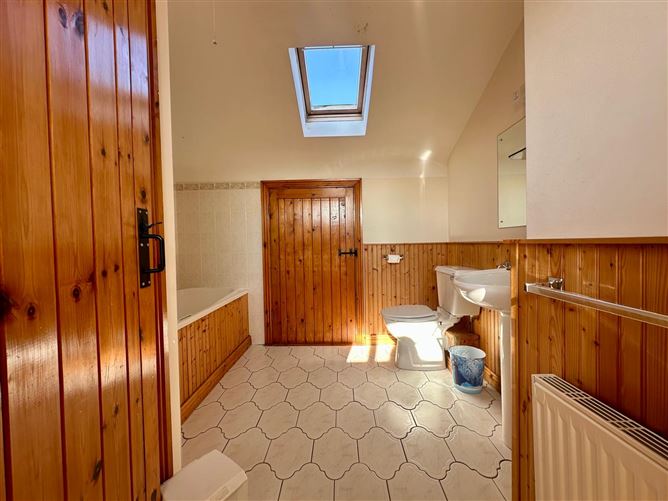 7 Lexington Court, Rosslare Strand, Wexford