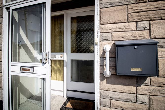 69 Riverside Drive, Clonshaugh, Dublin 17, County Dublin