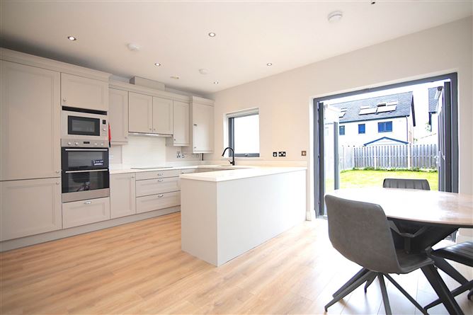 79 Castlefield Hall, Clonsilla, Dublin 15, County Dublin