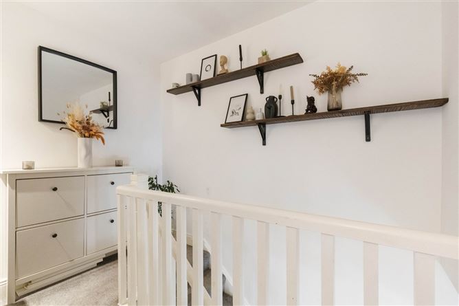 Photo 9 of 15 — 133 Hunter's Green, Hunterswood, Ballycullen, Dublin 24