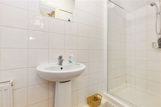 38 Melville Terrace, Meakstown, Finglas, Dublin 11