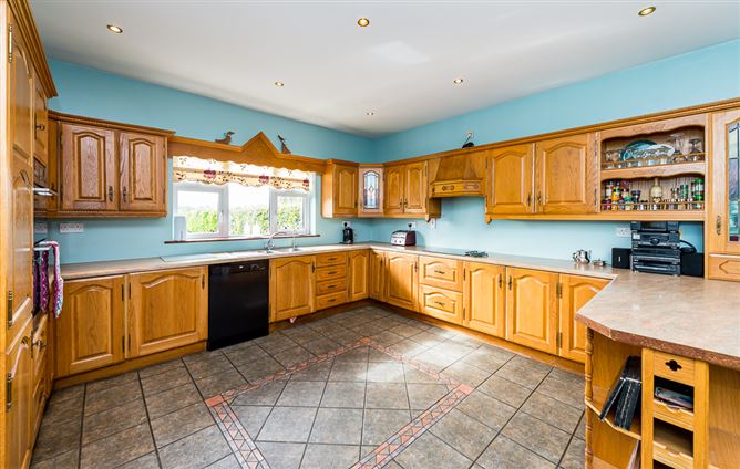 Dollardstown, Beauparc, Navan, Meath