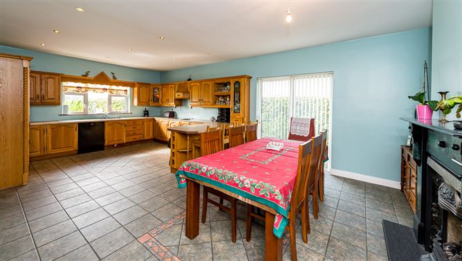 Dollardstown, Beauparc, Navan, Meath