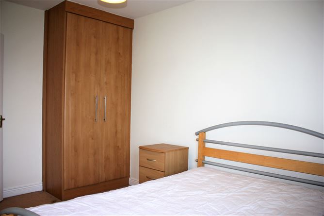 56 Costa Na Mara, Oranmore, Galway