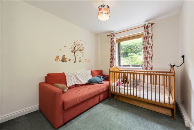 16 The Laurels, Main Street, Rathfarnham, Dublin 14
