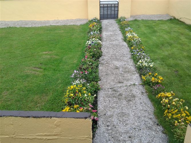 3 The Green, Hacketstown, Carlow