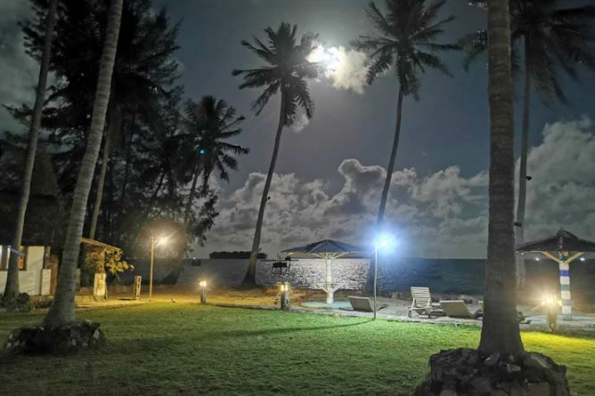 Private, Ary's Lagoon Resort, Central Java, Kemujan