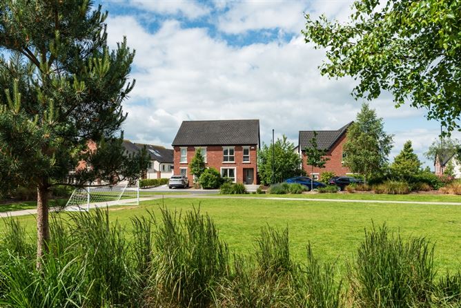 1 Oak Park Square, Oak Park, Naas, Co. Kildare. 