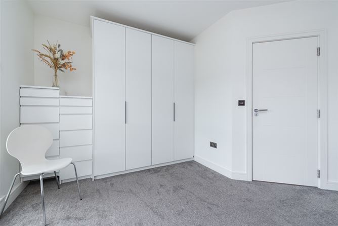 1 Oak Park Square, Oak Park, Naas, Co. Kildare. 