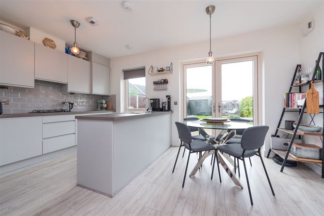 1 Oak Park Square, Oak Park, Naas, Co. Kildare. 