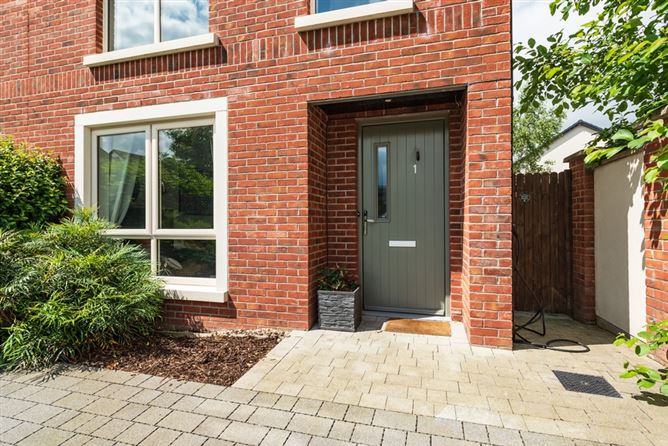 1 Oak Park Square, Oak Park, Naas, Co. Kildare. 