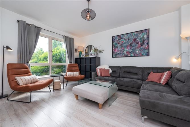 1 Oak Park Square, Oak Park, Naas, Co. Kildare. 