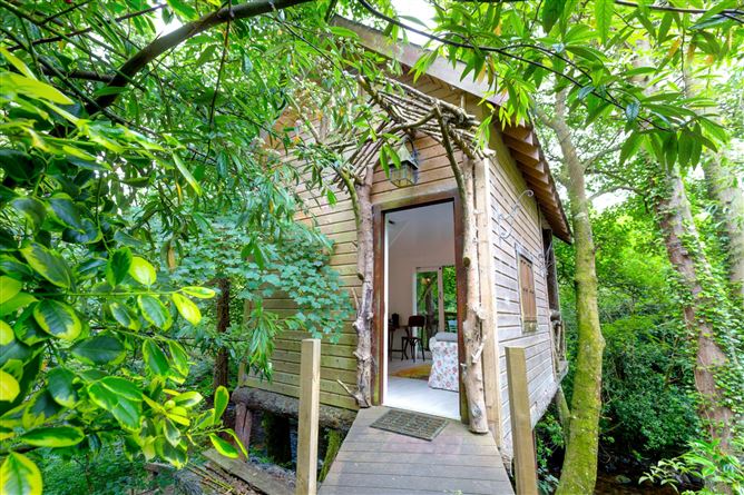 Moon River Cottage, Mill Road, Ballinacarrig Lower, Ballinaclash