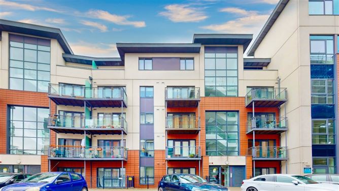 52 Beacon Royal Canal Park, Ashtown, Dublin 15