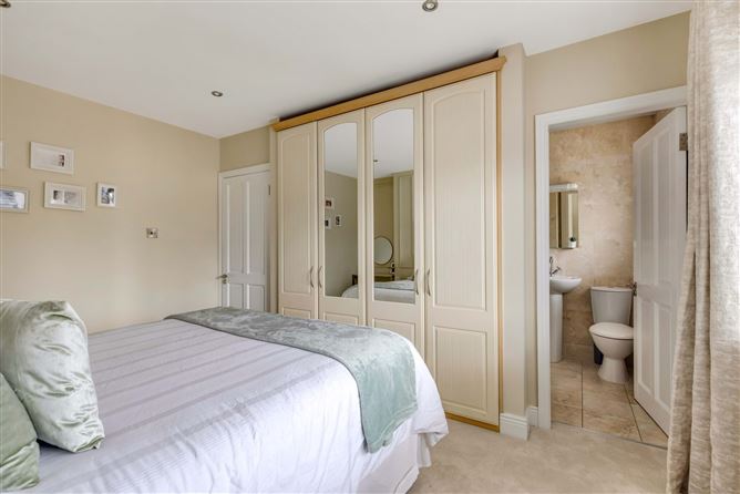 33 Seagrave Hall, Ratoath, Co. Meath