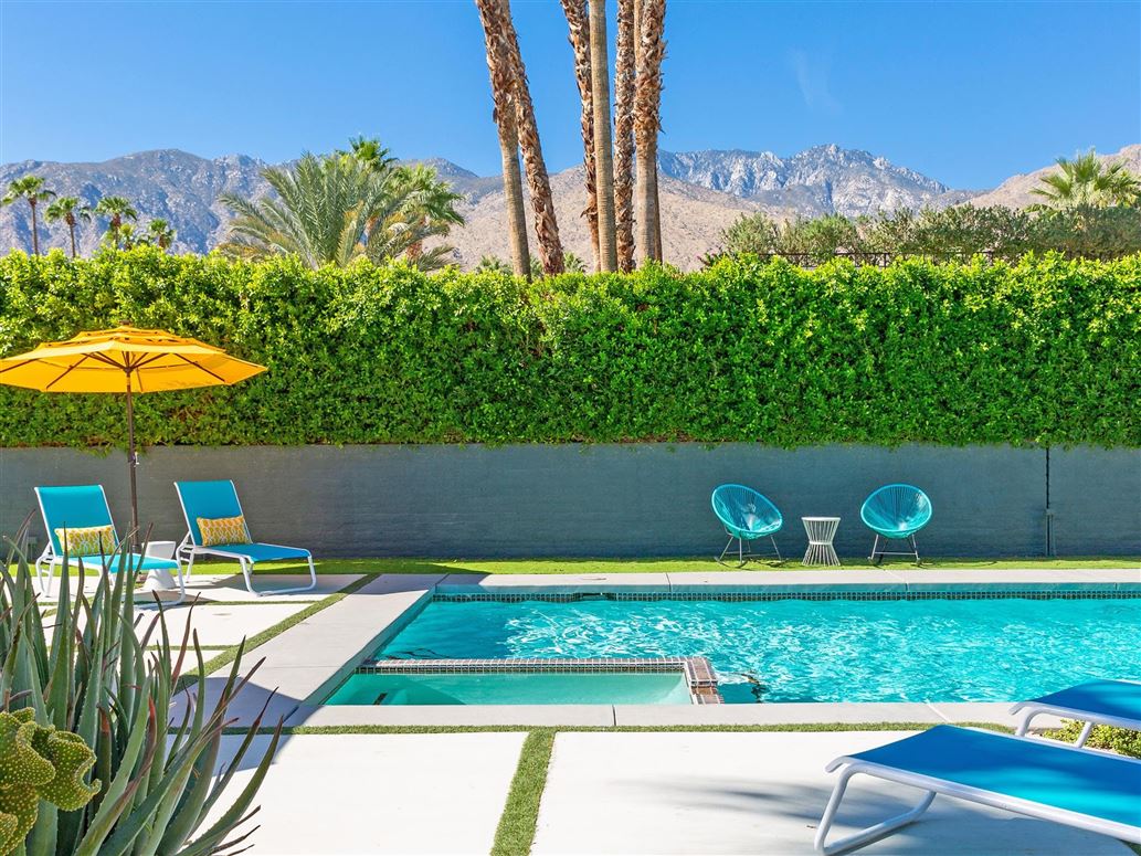 Balmy Palmy Bliss,Palm Springs,California,USA