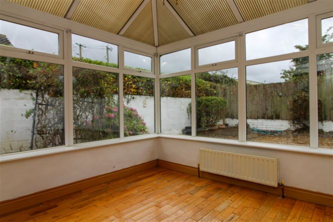 Photo 13 of 18 — 59 Kiltipper Drive, Aylesbury, Dublin 24