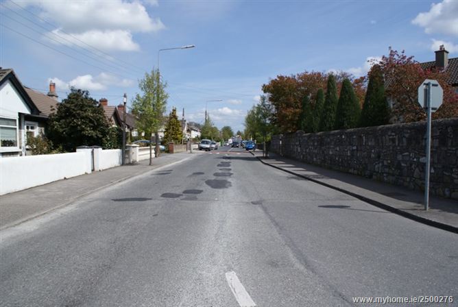 44 Blackhorse Ave, Navan Road,   Dublin 7