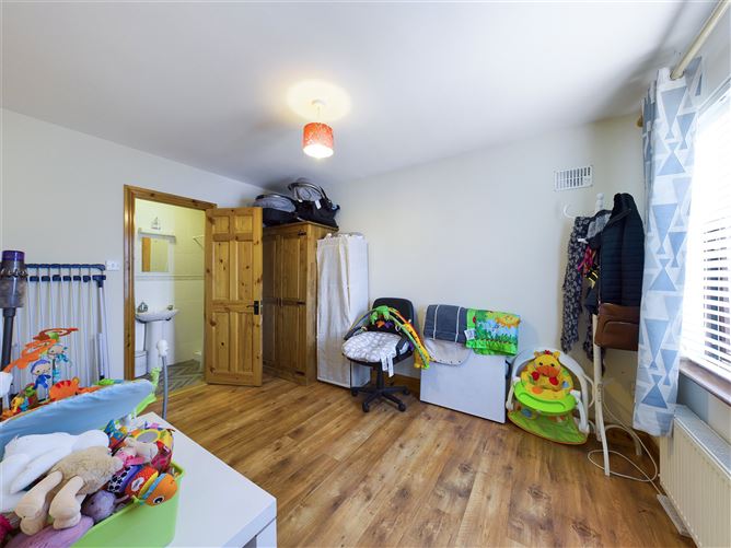 92 Woodhaven, Kilrush Road, Ennis, Co. Clare