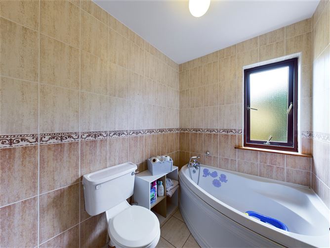 92 Woodhaven, Kilrush Road, Ennis, Co. Clare