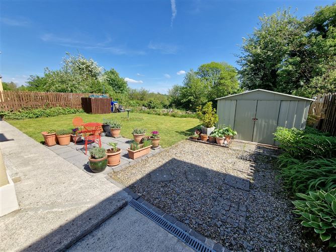 15 Powerscourt, Tulla, Co. Clare