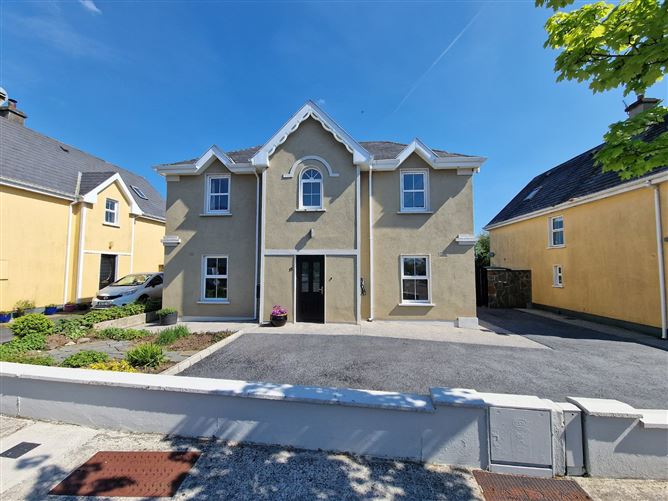 15 Powerscourt, Tulla, Co. Clare