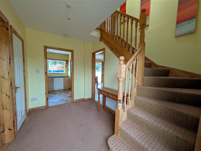 2 Chapel Row, Swinford, Co. Mayo