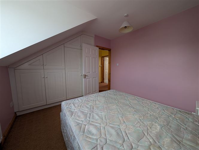 2 Chapel Row, Swinford, Co. Mayo