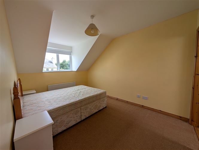 2 Chapel Row, Swinford, Co. Mayo