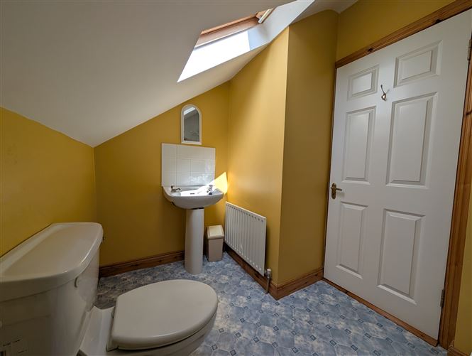 2 Chapel Row, Swinford, Co. Mayo