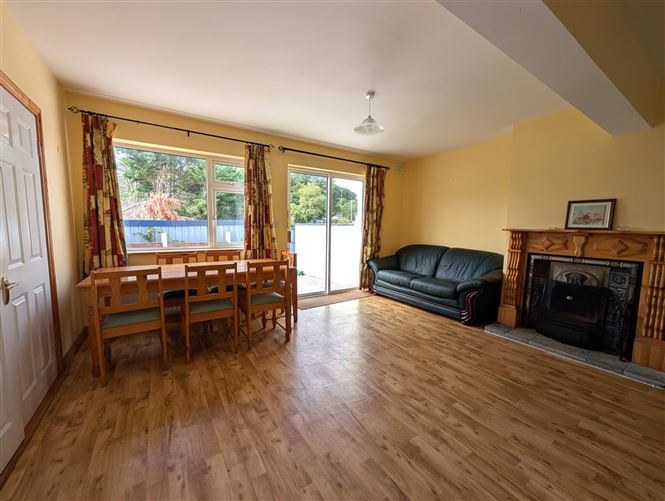 2 Chapel Row, Swinford, Co. Mayo