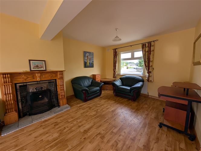 2 Chapel Row, Swinford, Co. Mayo
