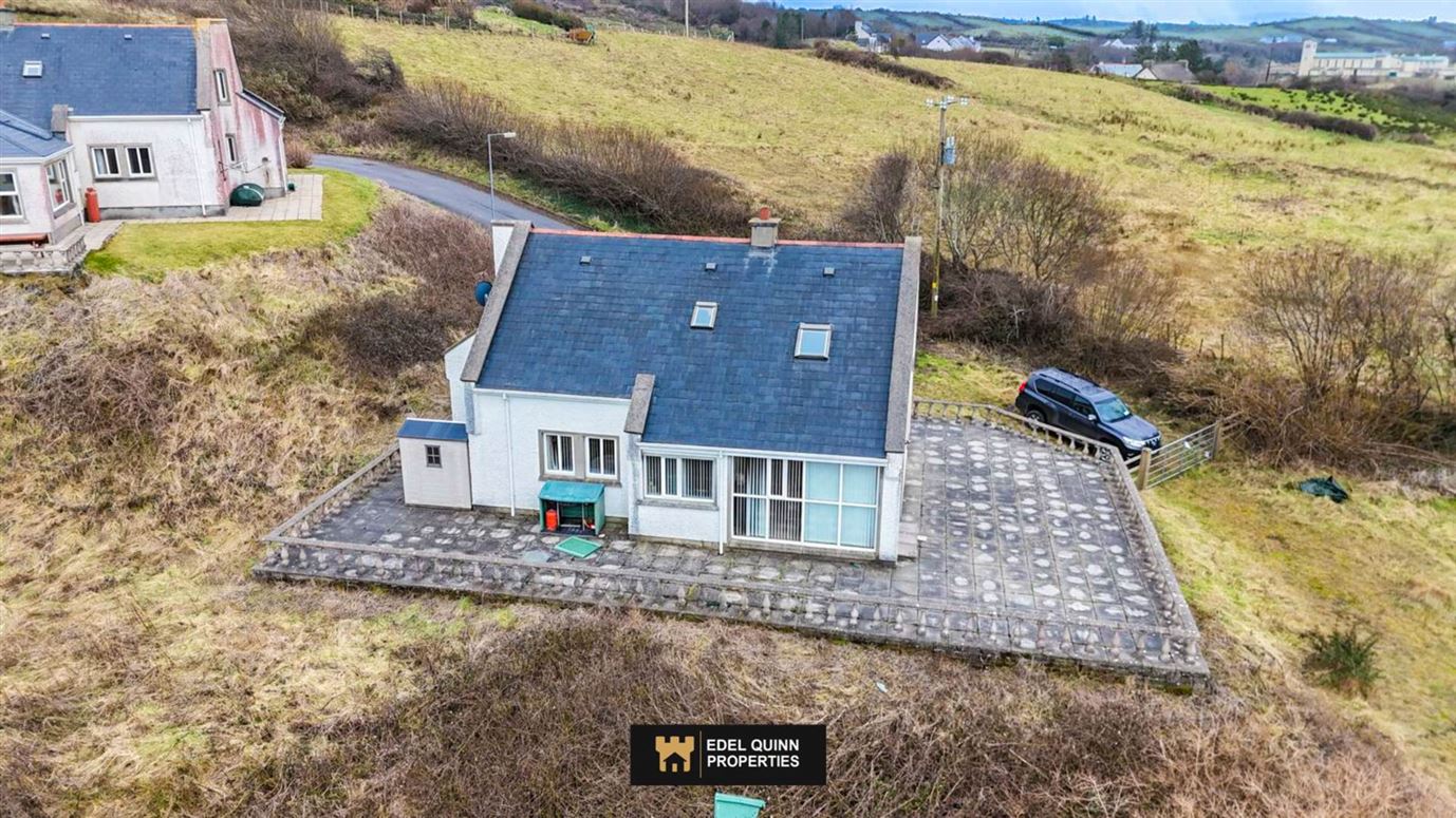 10 Ardeelan Cottages, Rossnowlagh, County Donegal