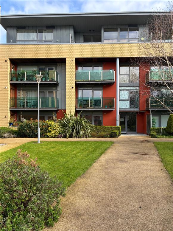 76 Millrace Road, Phoenix Park Racecourse, Castleknock,   Dublin 15