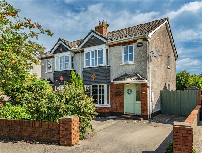 https://photos-a.propertyimages.ie/media/6/7/2/5017276/8f8b51a1-3226-4577-84e4-9195f1500137_l.jpg